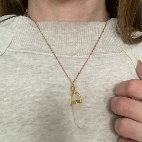 ✨HP✨ Gold plated Clear Quartz Point with gold plated Stainless Steel Chain - Picture 3 of 3